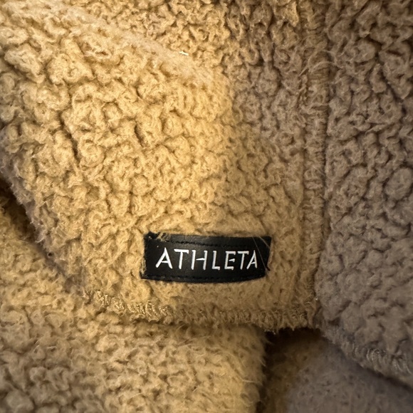 ATHLETA Teddy Bear Fleece Sherpa Sweater Quarter Zip Womens Large Tan Fuzzy Warm - Picture 4 of 9